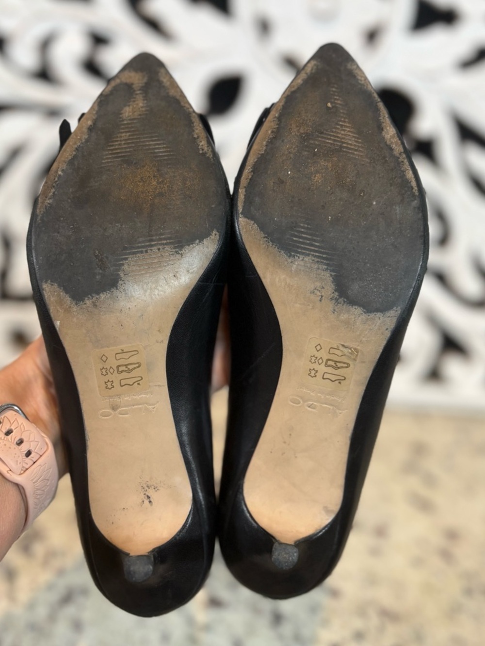 Aldo Womens Black Leather Pointed Fringe Kitten Heels Size 6.5 - Picture 11 of 15